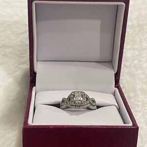 14kt White Gold Diamond Bridal Set